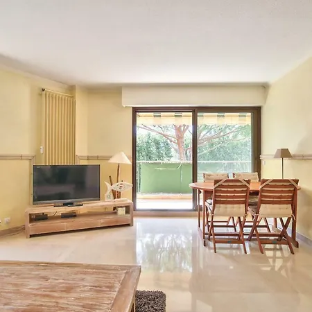 아파트 Beau T2 De 62m2 - Acces Golf Et Piscine 망들리유 라 나플